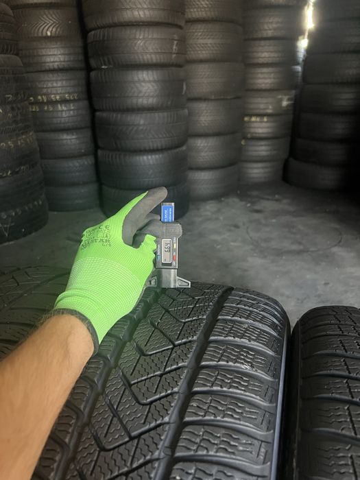 4 anvelope iarna 225/50/17 Pirelli Runflat DOT 2024!
