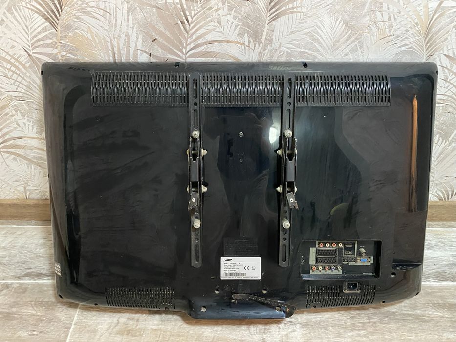 Телефизор samsung