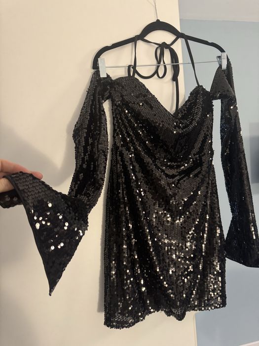 Рокли за повод официални