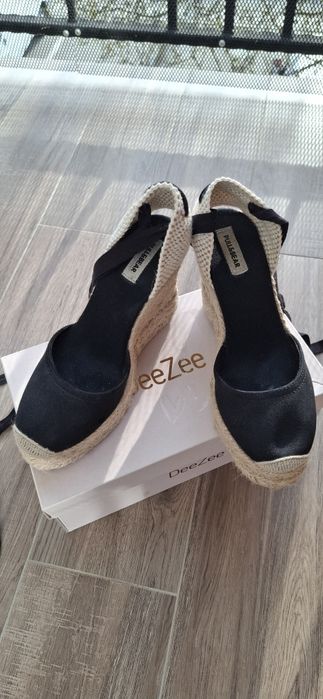 Vand sandale Pull&Bear 37
