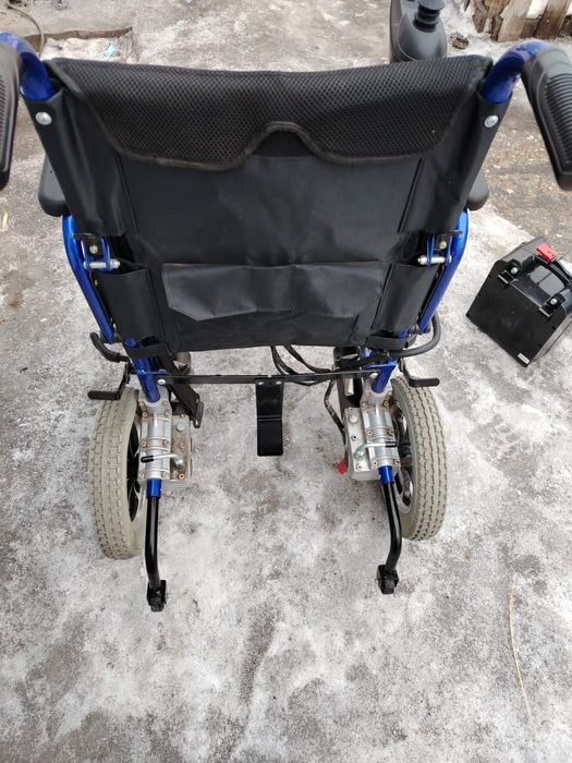 Коляска для инвалидов