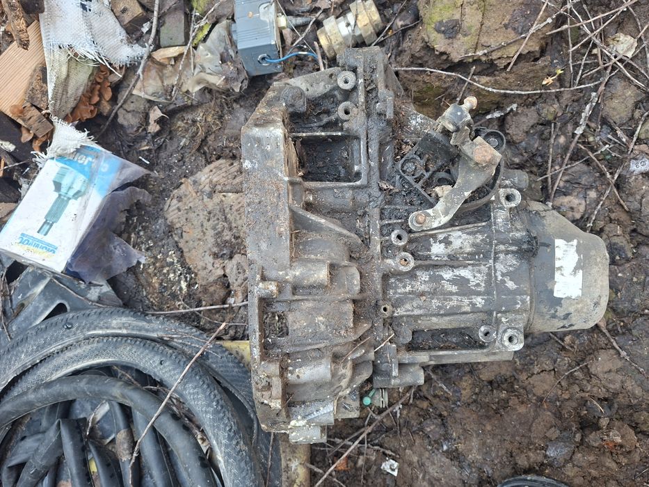 Каропка на ларгус