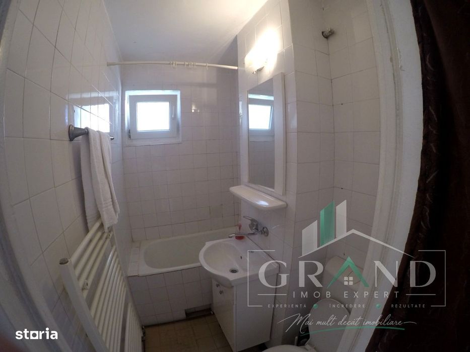 3 CAMERE DE VANZARE | MĂNĂȘTUR–Str.Mehedinti | Etaj 3/4
