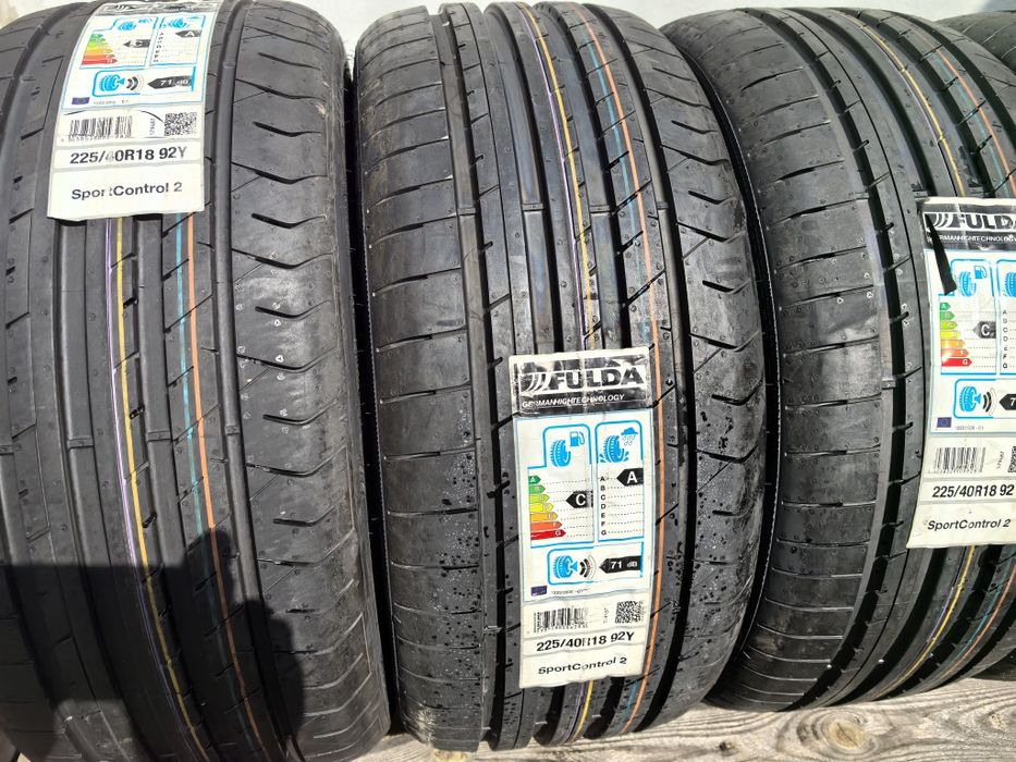 225/40/18 Фулда ДОТ 2021 г - Чисто Нови - САМО 2 броя гуми