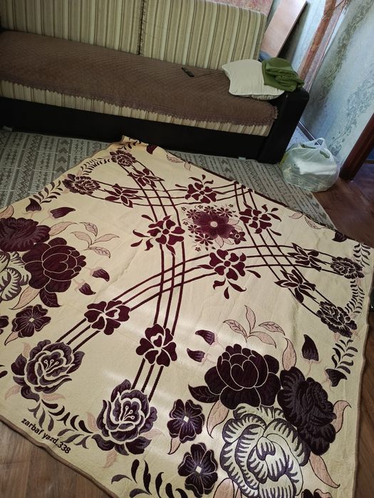 Продам покрывало жакардовое