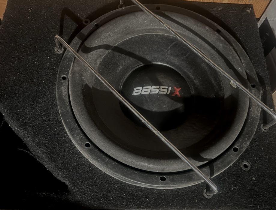Schimb Subwoofer+statie 2500v