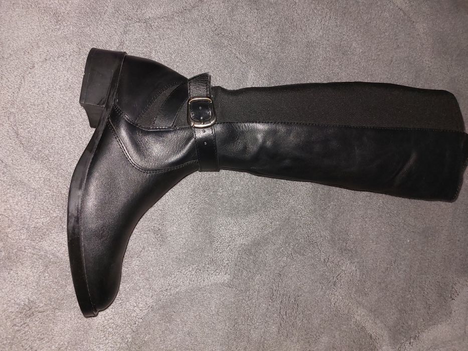 Високи равни ботуши естествена кожа 38