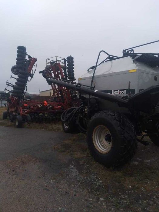 Продаётся посевной комплекс Case Flexicoil ATX-400, 2012 г., б/у.