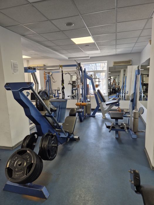 De vânzare pachet aparate sala fitness