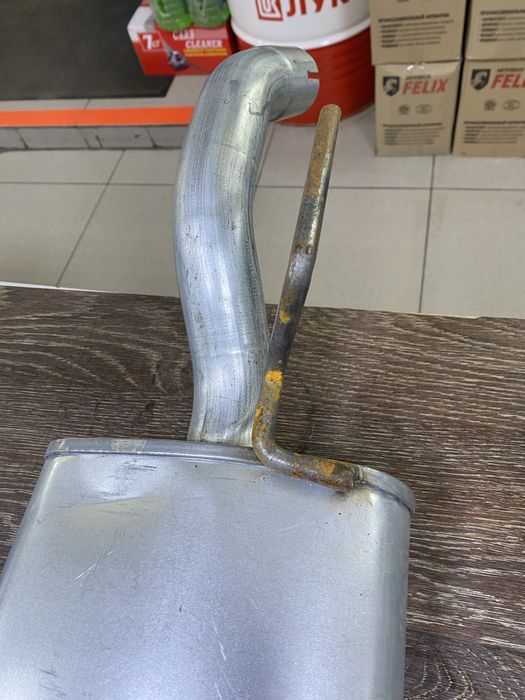 Продам новый глушитель Фольцваген пассат б3,б4