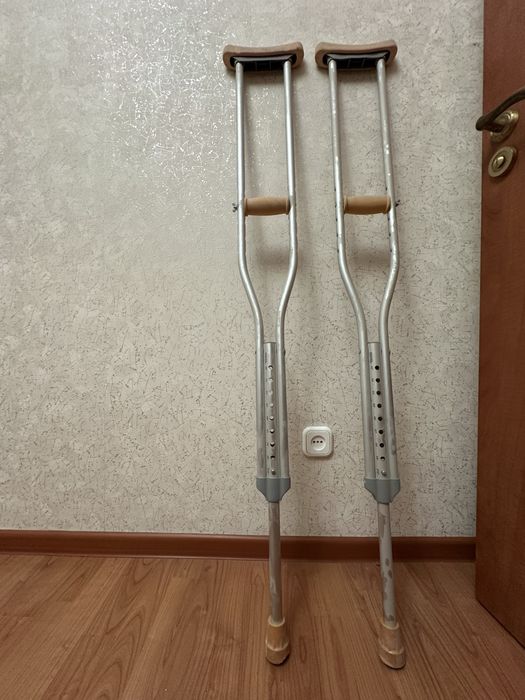 Костыли/Балтак.