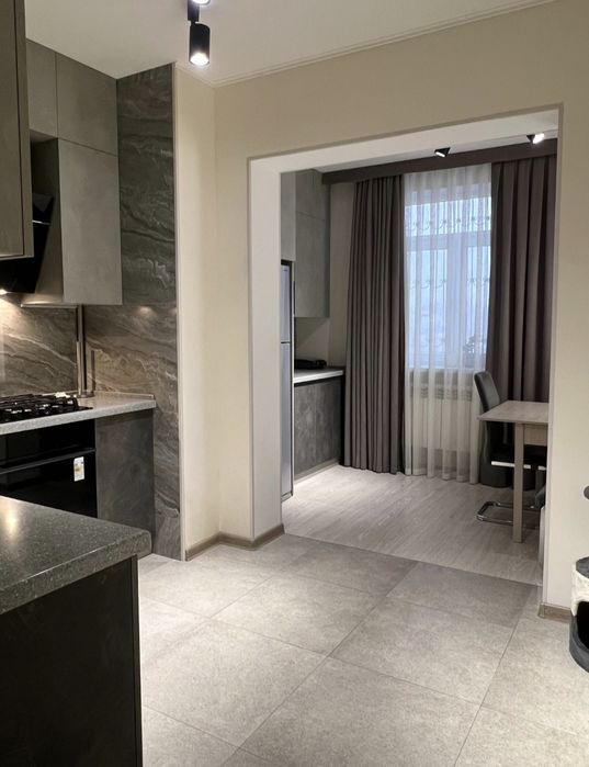 3/5/5 Карасу 6 Очень хороший ремонт Мебель техника 80м2