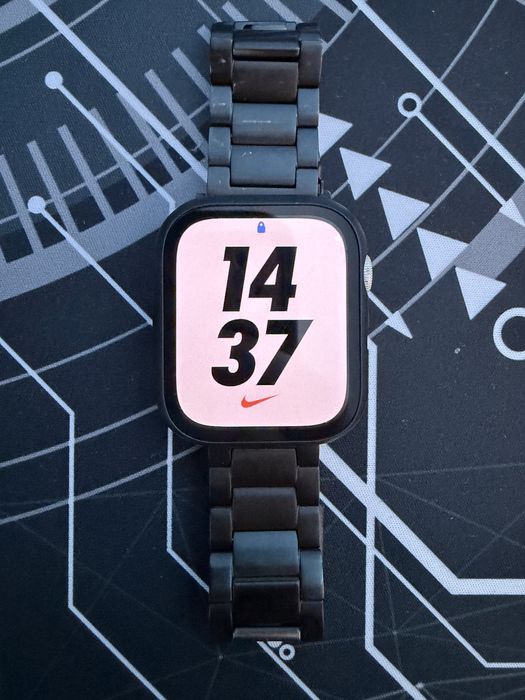 Vand Apple Watch 7 Nike 45mm