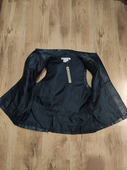 Vestă damă Ami din piele naturala marimea M/L