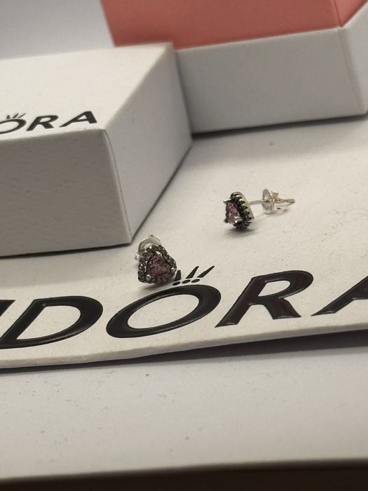 Пандора обеци Pandora