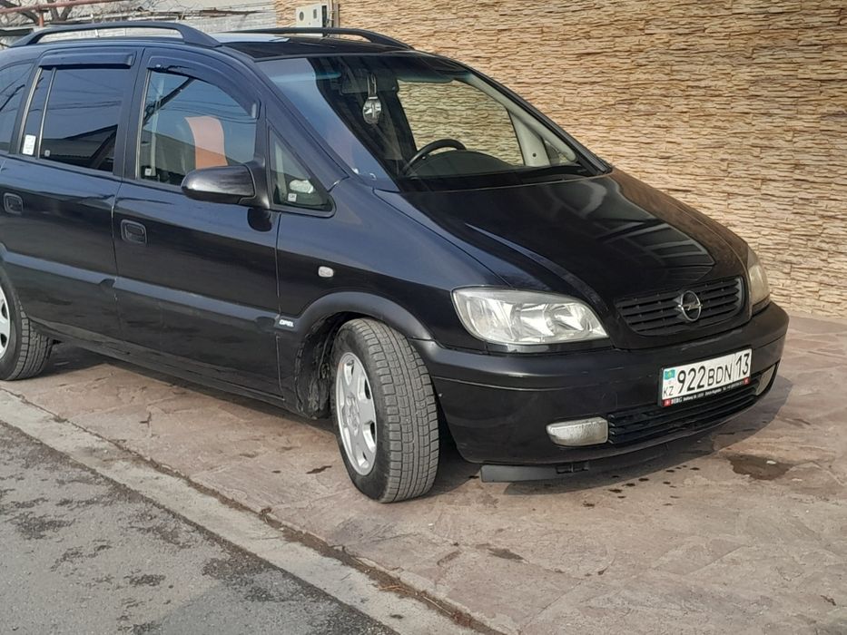 Продам Opel Zafira