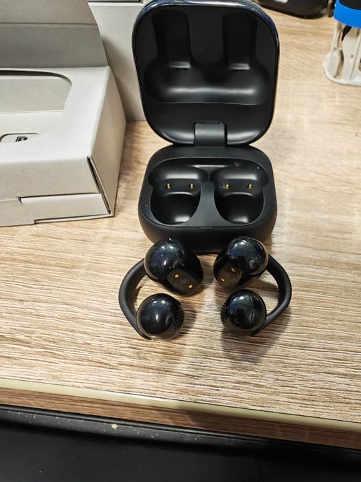 Продавам True wireless слушалки SONY LINKBUDS CLIP WFLC900B БЕЗЖИЧНА ВРЪЗКА, ЧЕРЕН