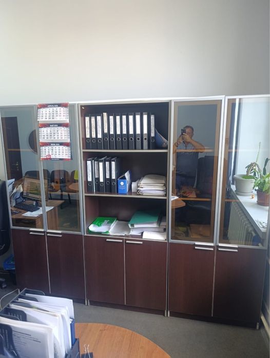 Продам шкафы для офиса