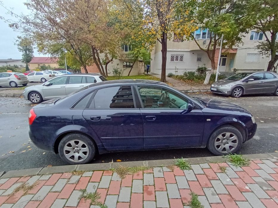 AUDI A4 2004 — imagine 4
