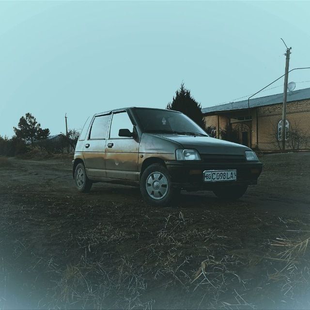 Tico. Sotiladi.  Zor. Holatda