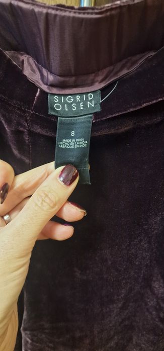 Pantaloni din catifea