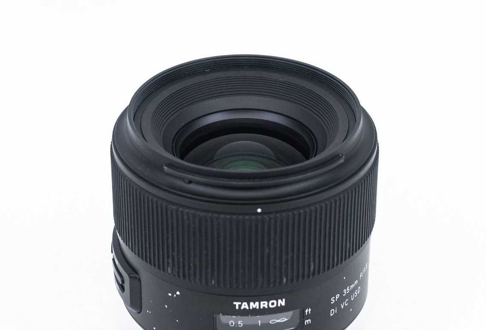 Tamron SP 35 mm f/1.8 Di VC USD pentru montura Nikon F
