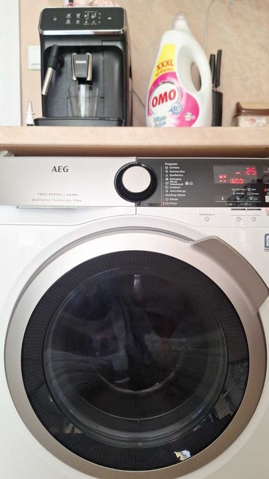 Пералня със сушилня