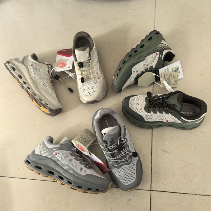 SWISS MILITARY треккинговые кроссовки