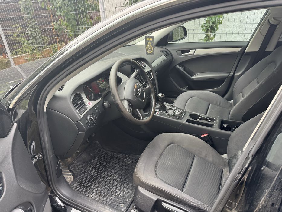 Vand urgent audi a4b8 1.8benzina 160cp