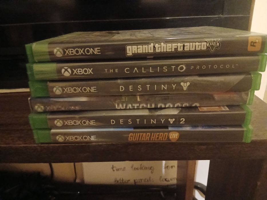 Xbox one s с 6 игри