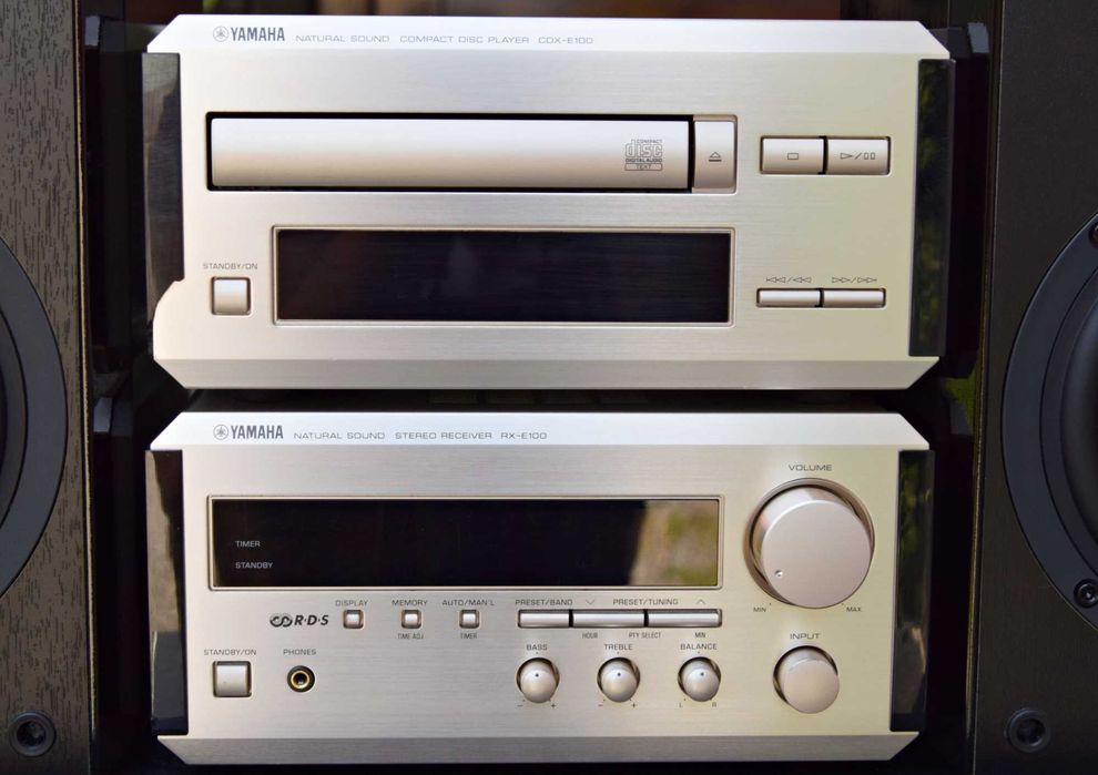Sistem Yamaha E100, amplificator RX-E100 + cd player CDX-E100 + boxe NX-E100