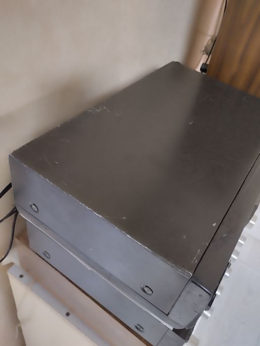 Касетная дека TECHNICS AZ 6