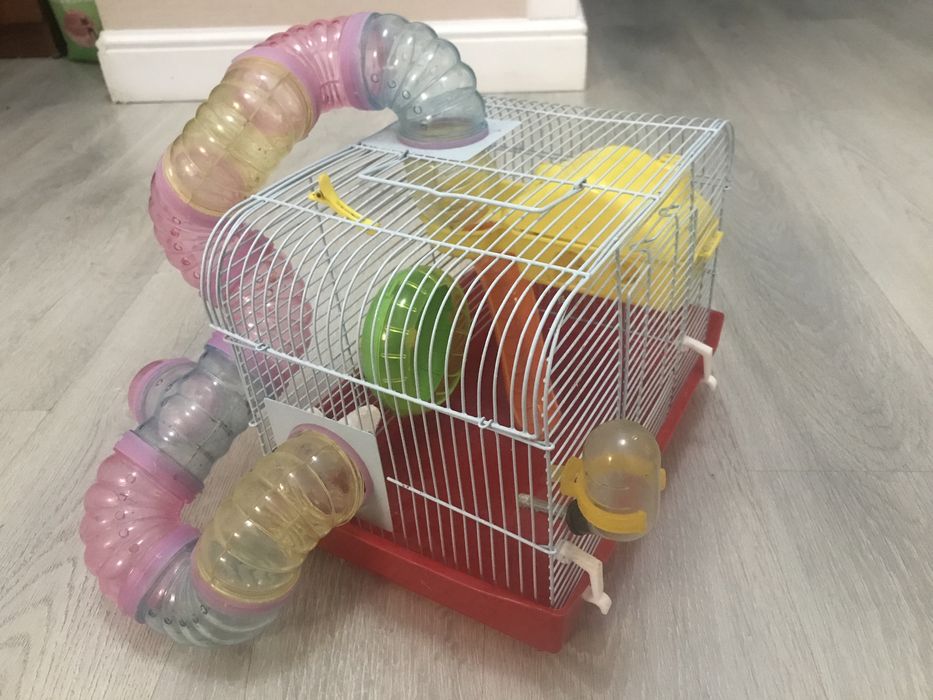 Продам клетки для хомячков