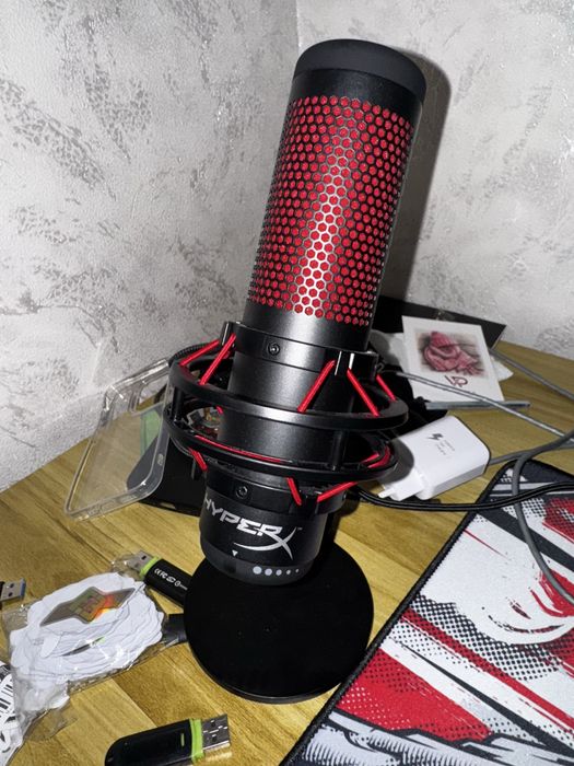 Микрофон hyperx quadcast