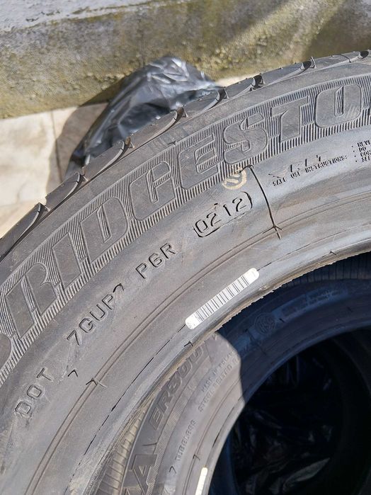 225/55/17 BRIDGESTONE 200€-4бр