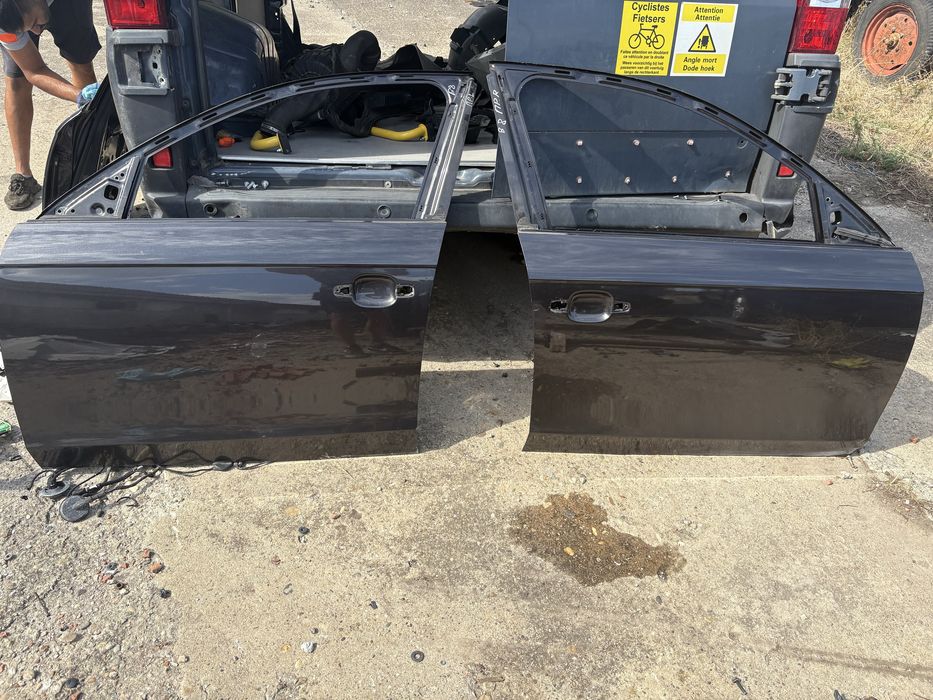 Audi a4 b8 комби врати