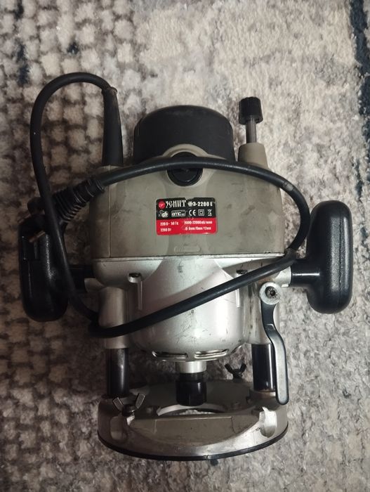 Ручной фрезер бу