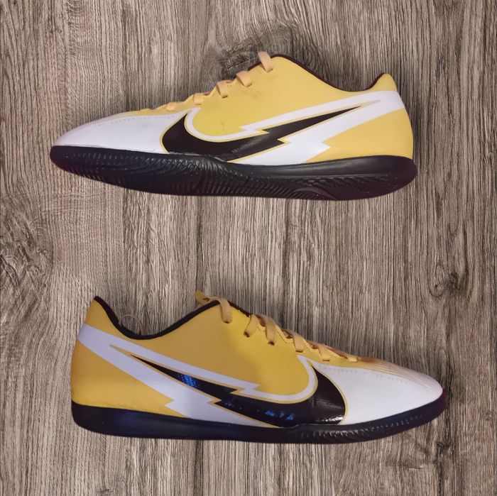 Nike Mercurial pantofi de fotbal