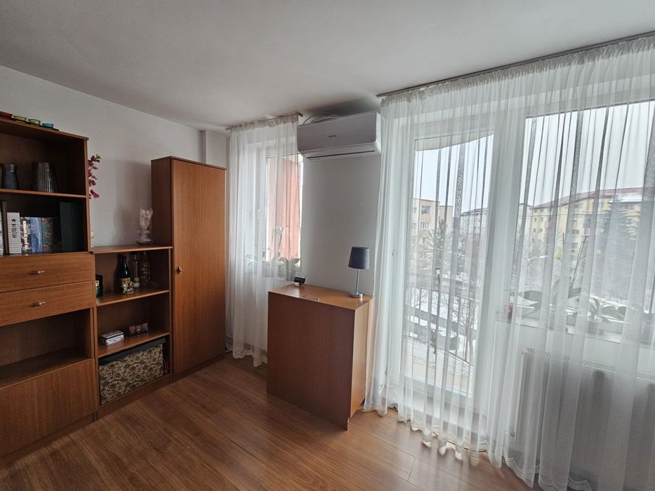Persoana fizica dau apartament cu o camera in chirie