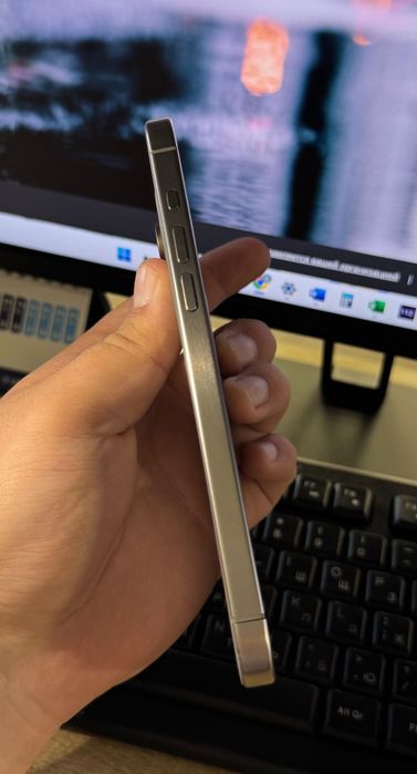 iPhone 15 Pro Max 1TB, Natural Titanium, LL/A, 2 eSIM