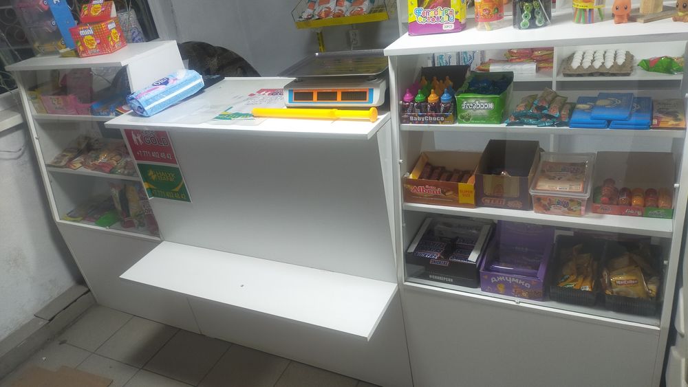 Мебель для магазине