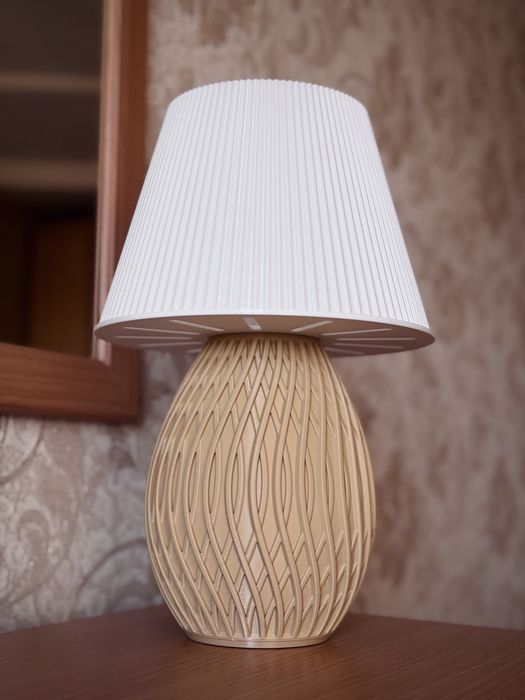 Продам новые светильники