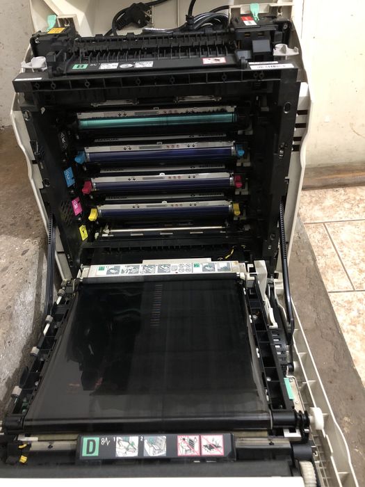 LexMark X560n цветен лазарен принтер,факс,копир