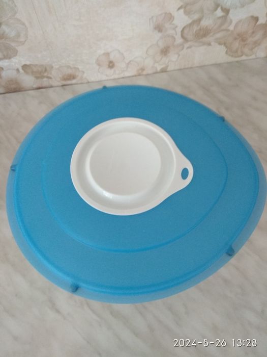 Замесочное блюдо Профи 4л Tupperware