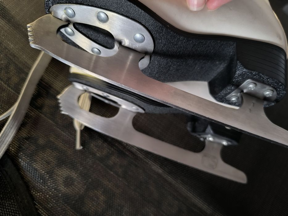 Коньки детские 30 размер