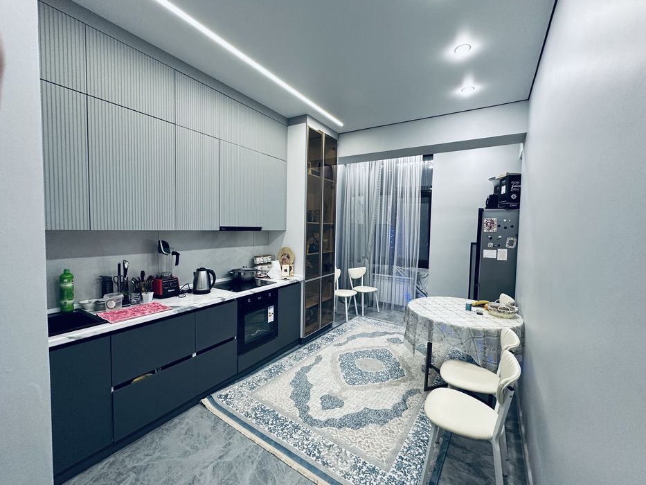 Продается 2 комн квартира