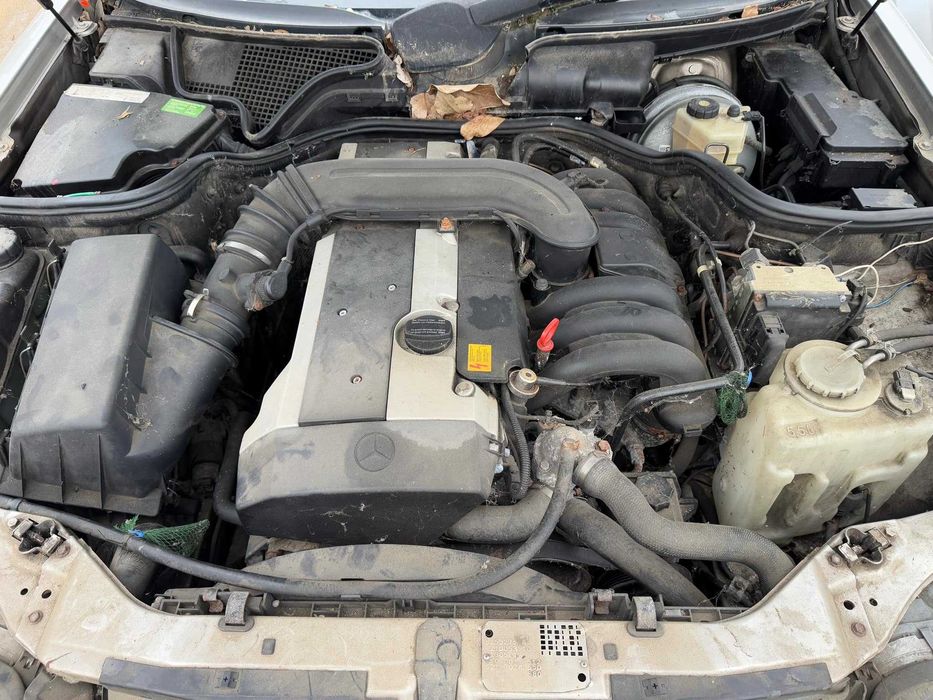 Мерцедес Е280 бензин