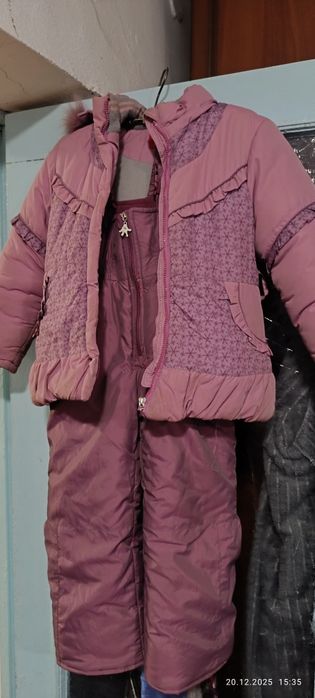 Куртки на девочку