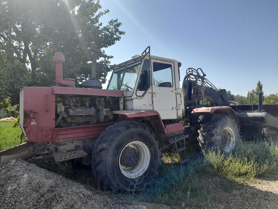 Traktor T-150 sotiladi