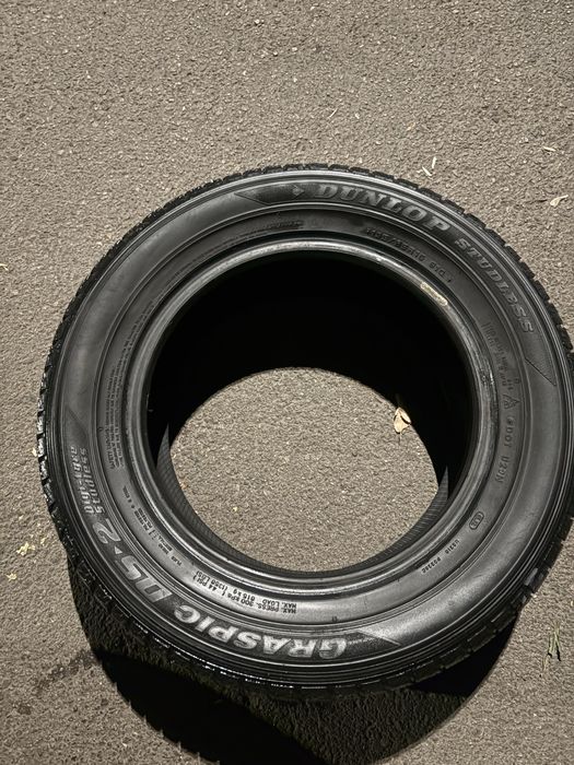Шина R15 фирмы DUNLOP